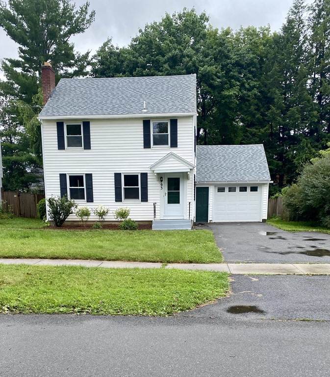 93 Cambridge Ave - Photo 1