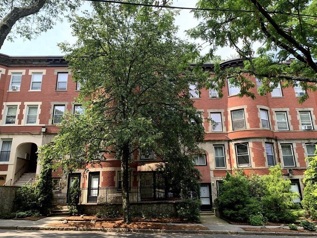 15-17 University Rd - Photo 1