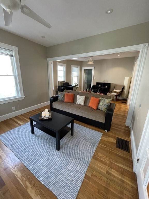26-28 Holmes St - Photo 1