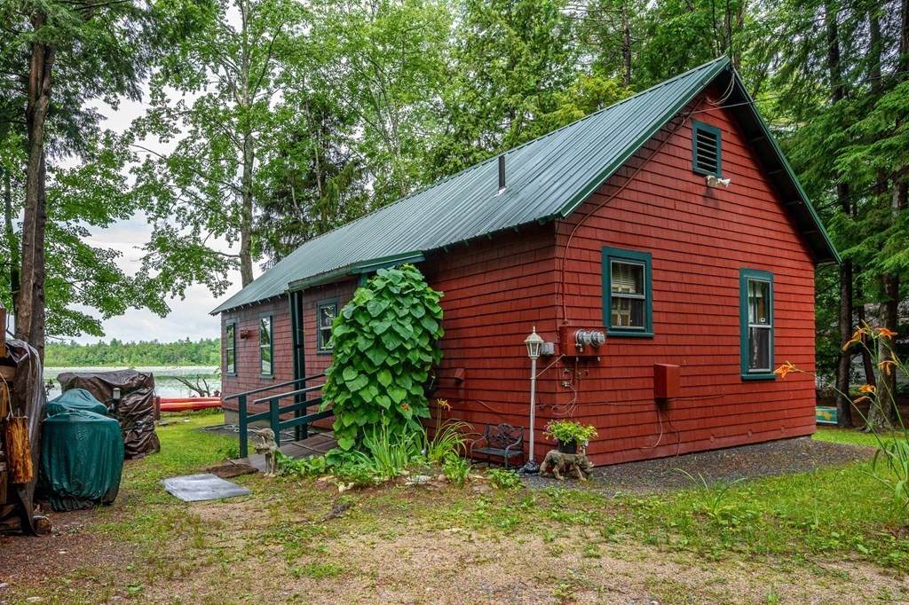 344 King Road - Photo 1