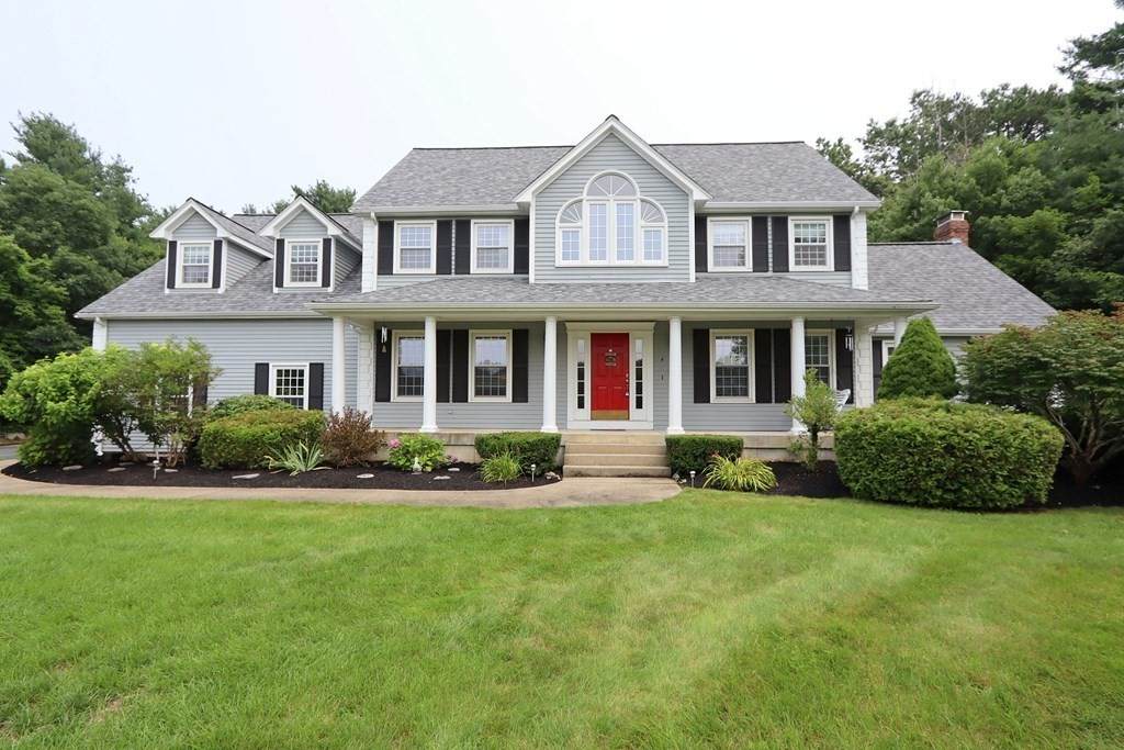 4 Scarboro Ct - Photo 1