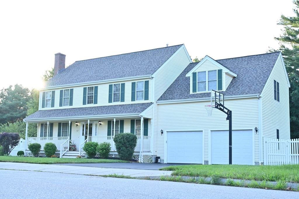 32 Jakes Way - Photo 1