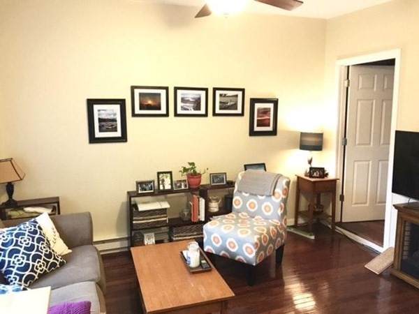 7 Dixfield St - Photo 1