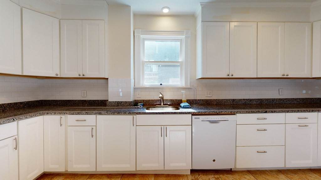 77 Grant Street - Photo 1