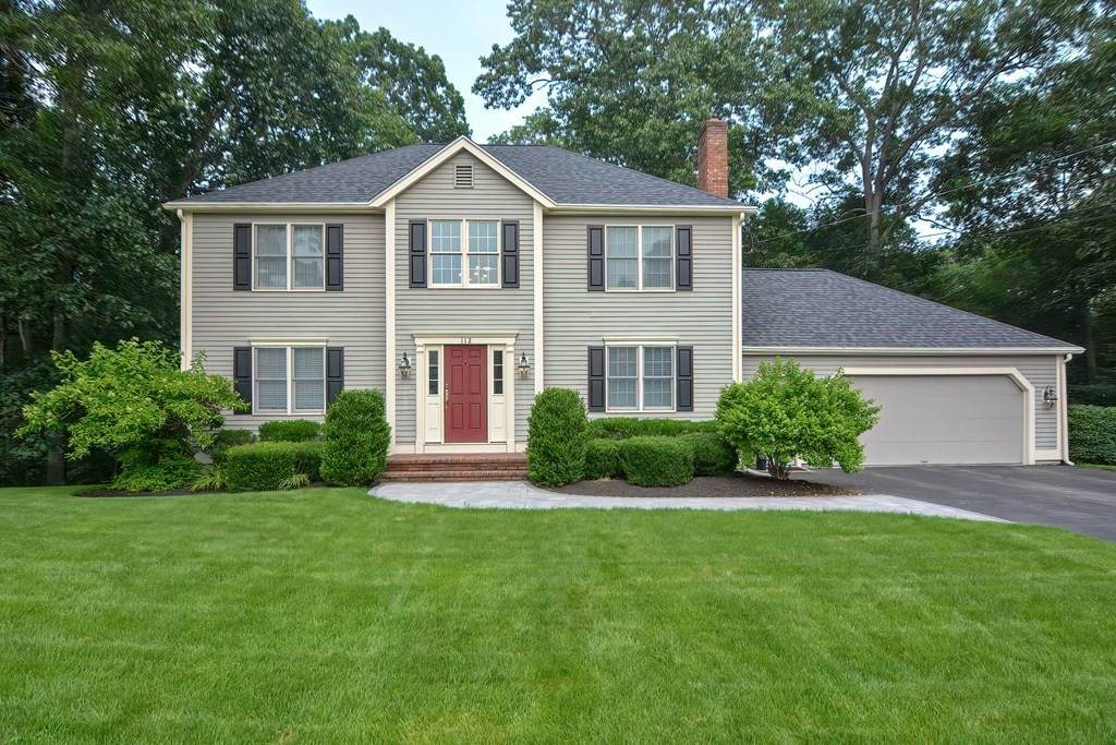 112 Rosewood Ln - Photo 1