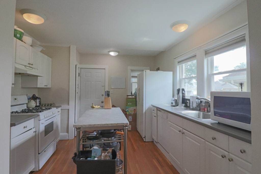 173 Maplewood - Photo 1