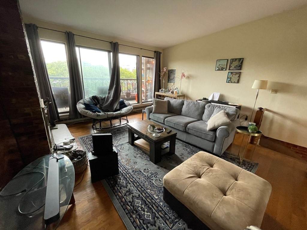 15 Dwight Street - Photo 1