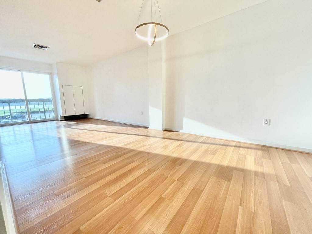 90 Quincy Shore Dr - Photo 1