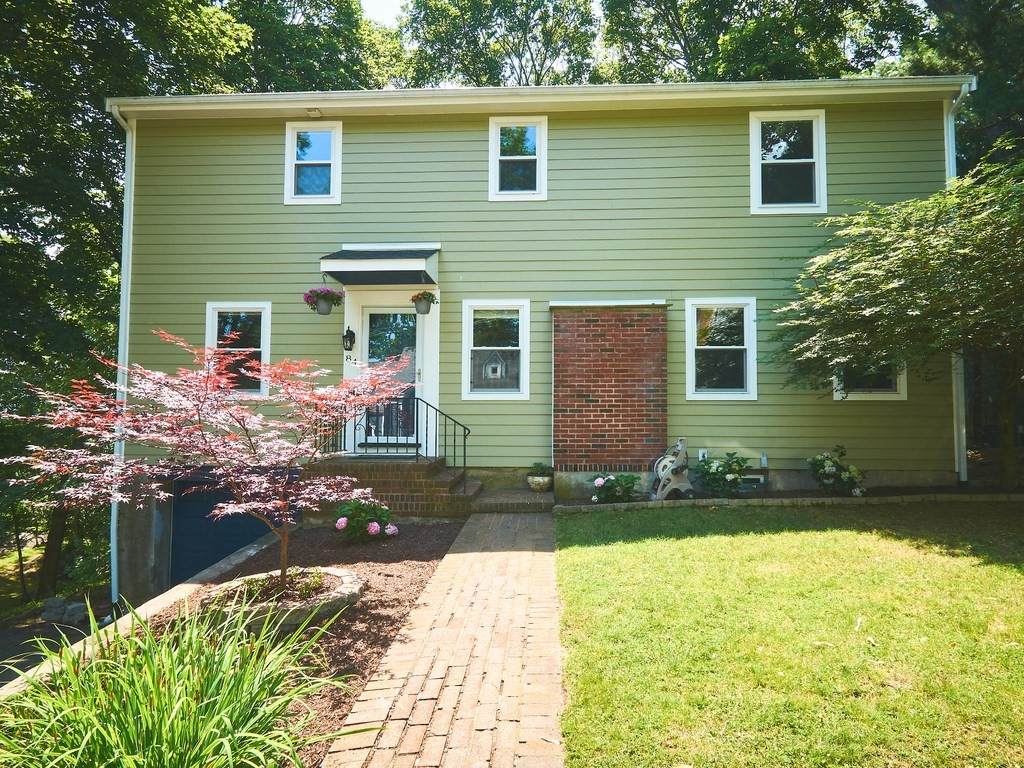 84 Roundwood Rd - Photo 1