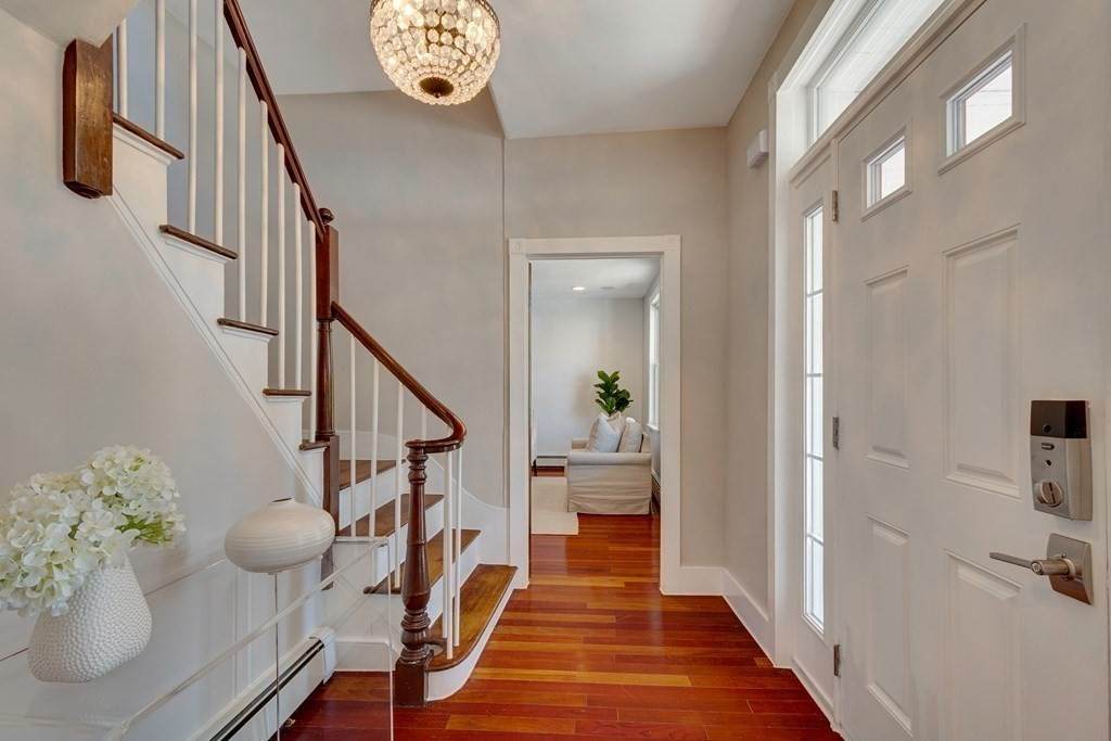 131 Westbourne Ter - Photo 1