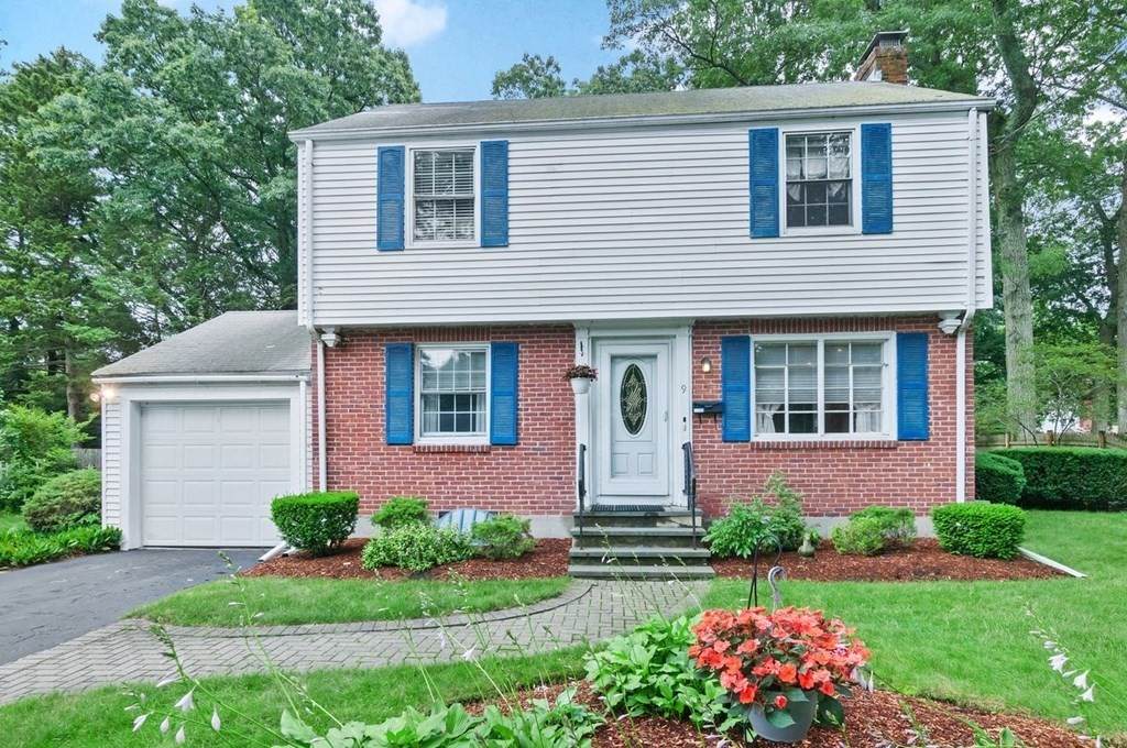 9 Hampton Rd - Photo 1
