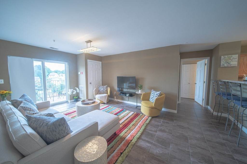 84 Aborn St - Photo 1