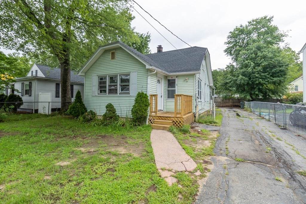 141 Glenwood St - Photo 1