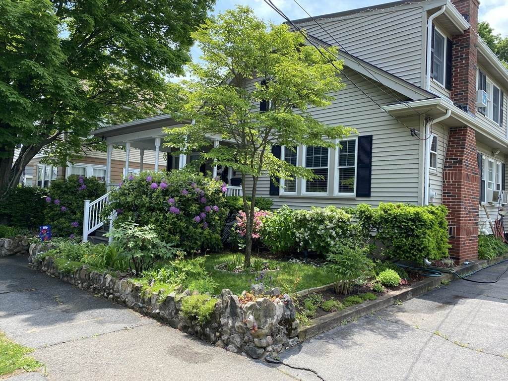 11 Glenwood Ter - Photo 1