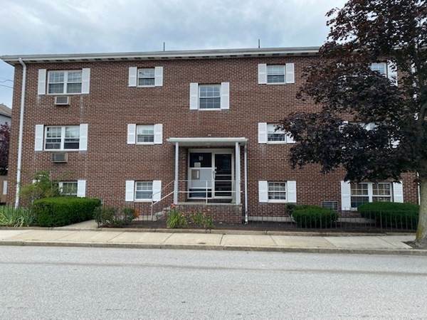 31 Pond St - Photo 1