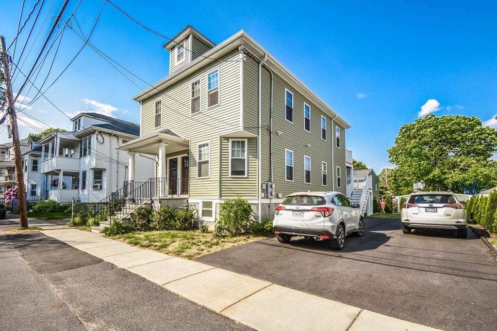 32 Wilson Avenue - Photo 1