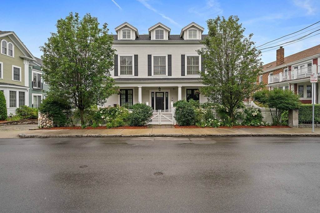 13 Park St - Photo 1