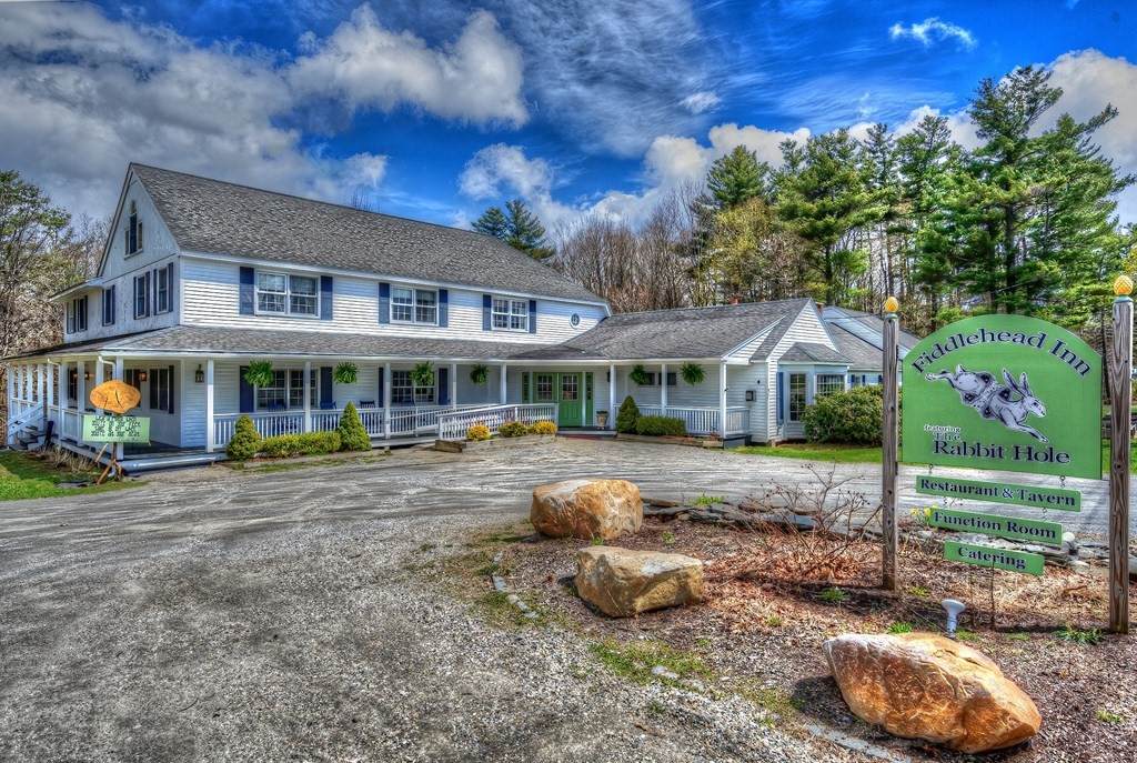 144 Huntington Rd - Photo 1
