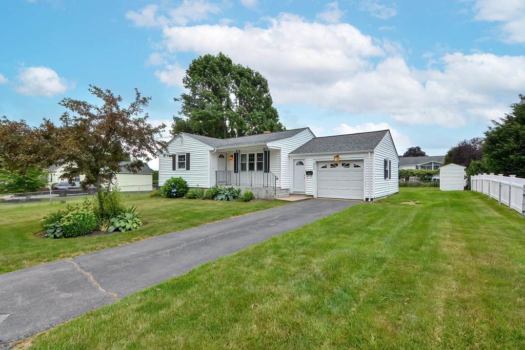 311 Chatterton Ave - Photo 1