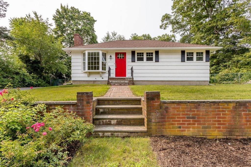 10 Robinwood Dr - Photo 1