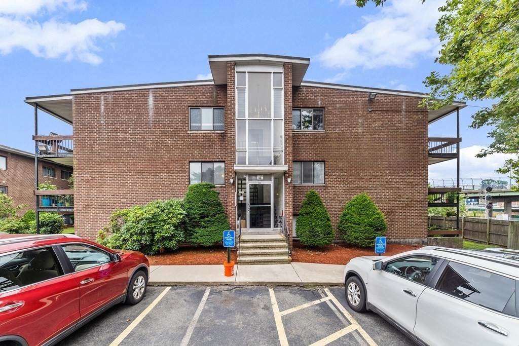 150 Elm Street - Photo 1