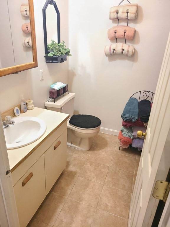 11 W Bowers St - Photo 1