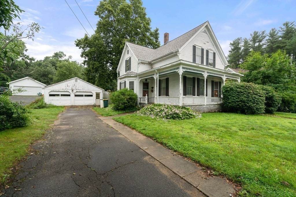 112 Temple St - Photo 1