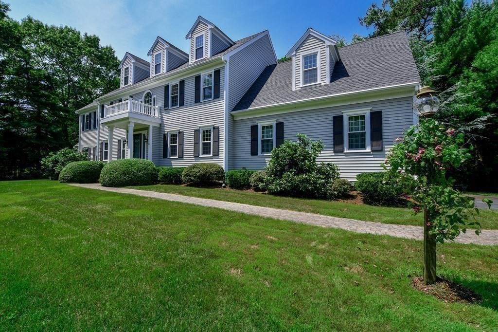 15 Autumn Ln - Photo 1