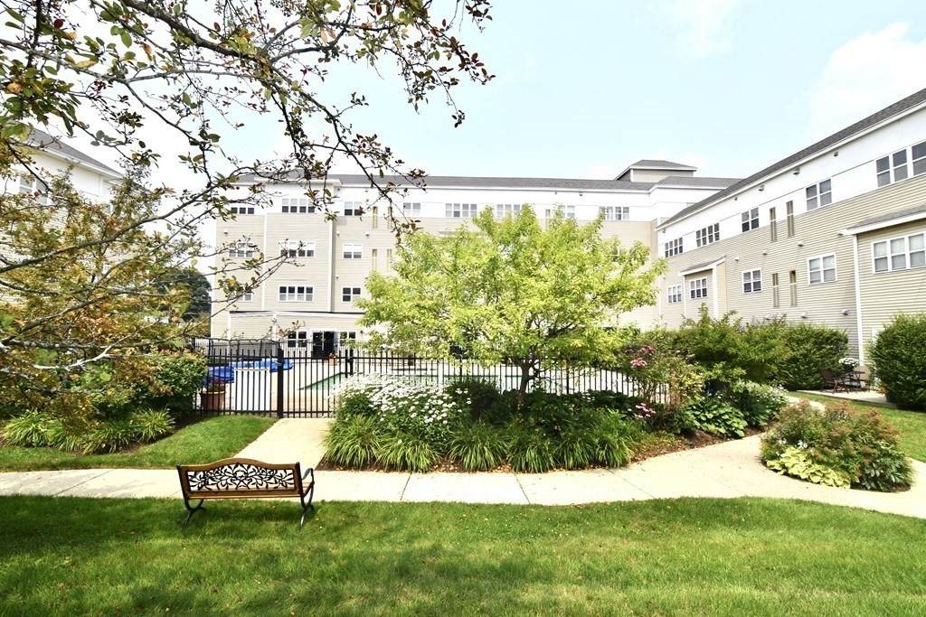 140 Railroad Avenue - Photo 1