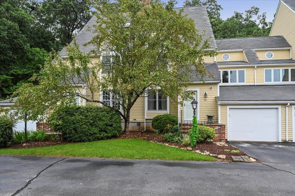 14 Oak Knoll Dr - Photo 1
