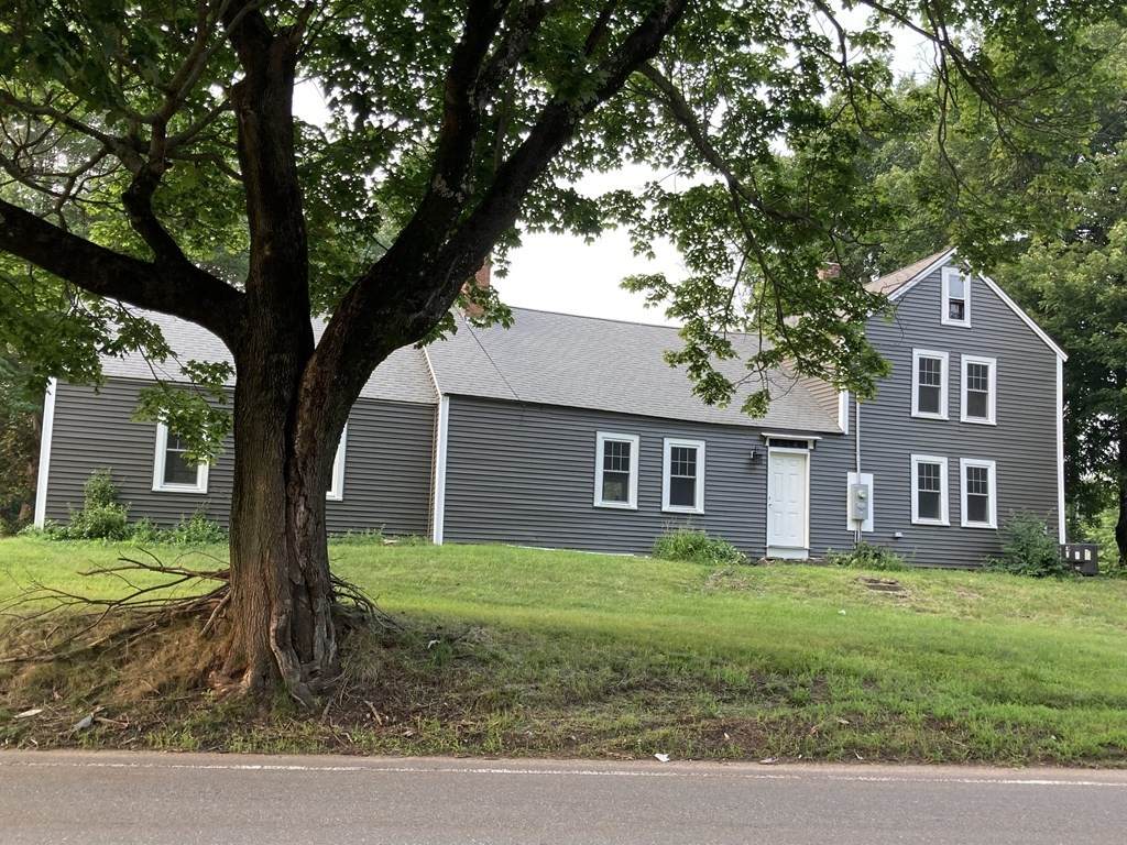 508 Pleasant St - Photo 1