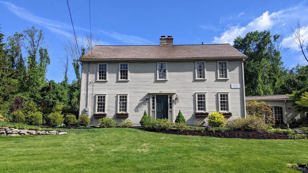 328 Winch Street - Photo 1
