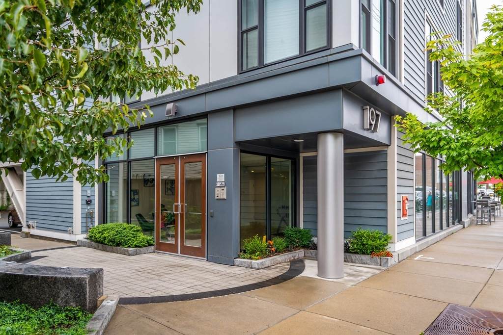 197 Washington Street - Photo 1