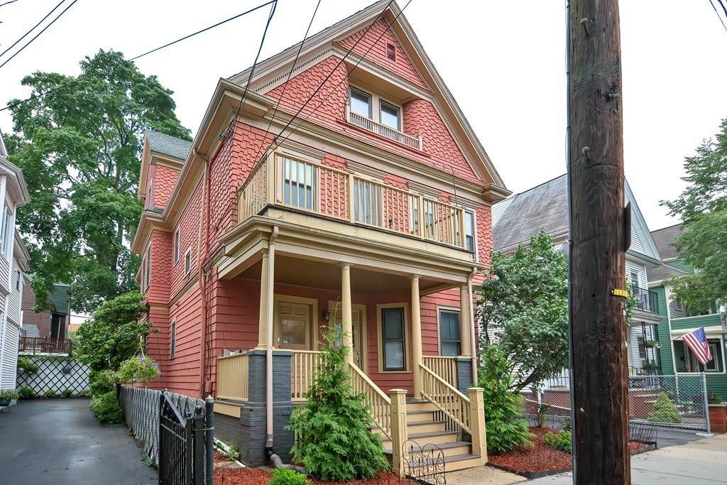 251 Willow Ave - Photo 1