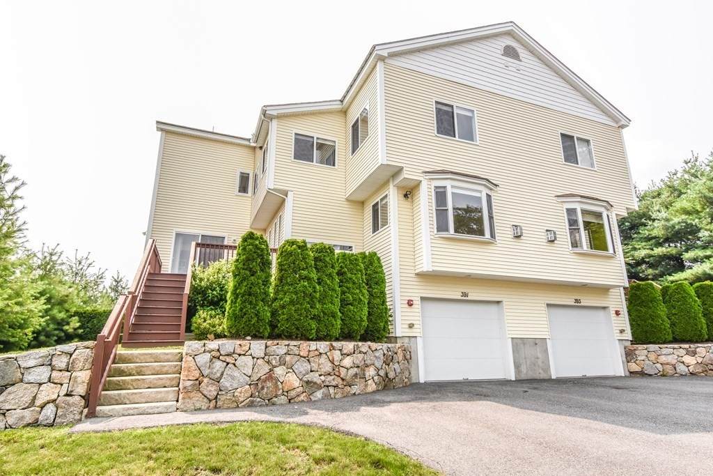 391 America Boulevard - Photo 1