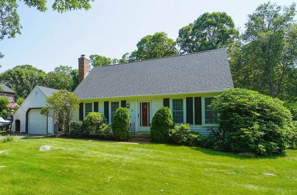 55 Pebble Ln - Photo 1