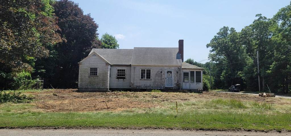 28 Clear Pond Rd - Photo 1