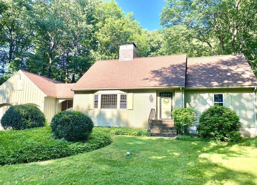 10 Orchard Ln - Photo 1