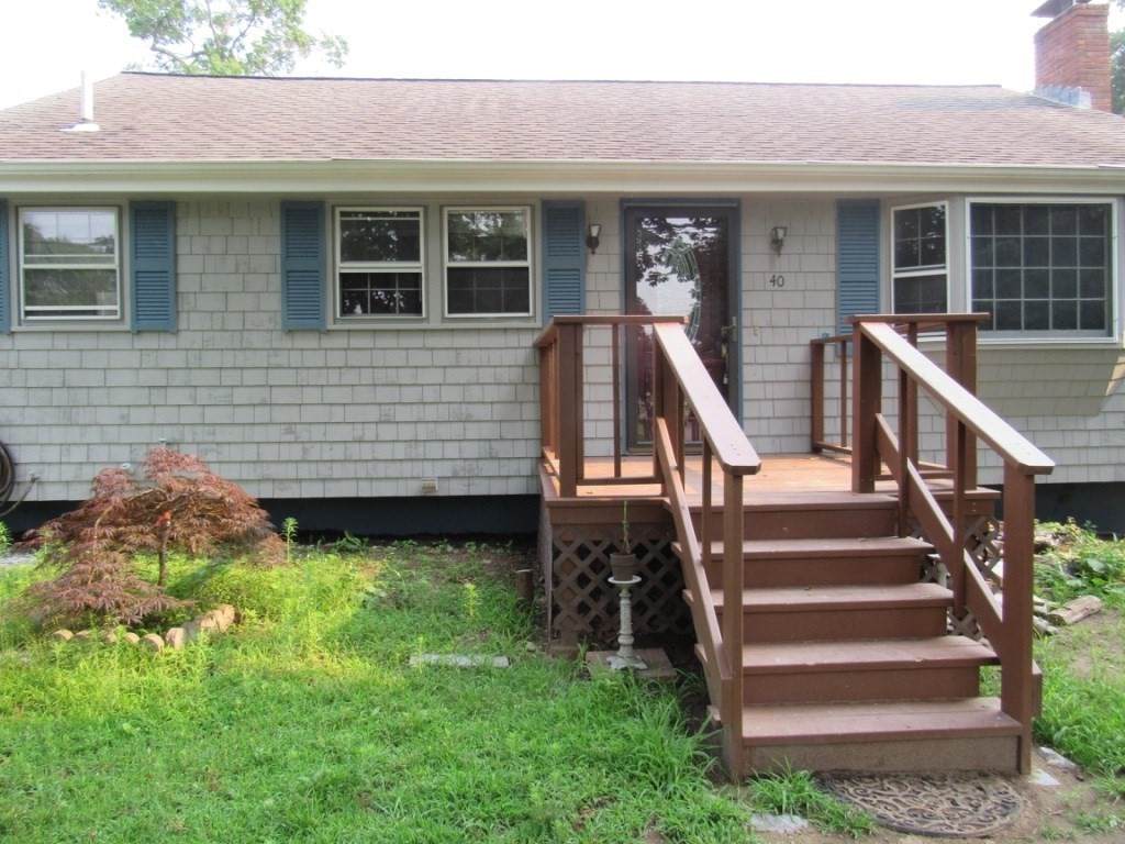 40 Larch St - Photo 1