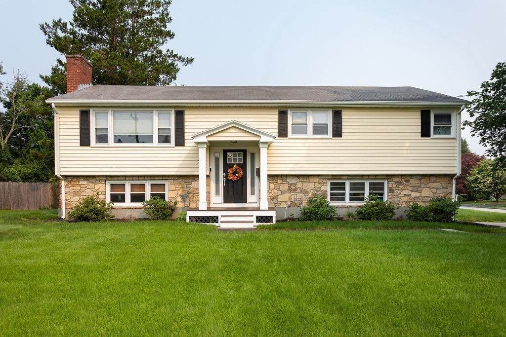 219 Prospect St - Photo 1