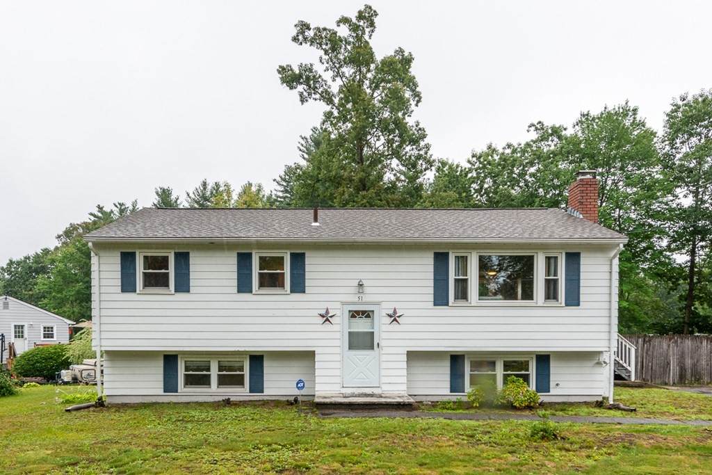 51 Parkwood Dr - Photo 1