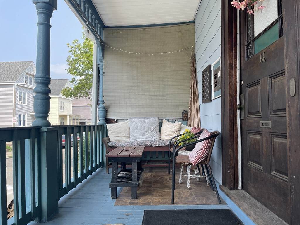 68 Clifton - Photo 1