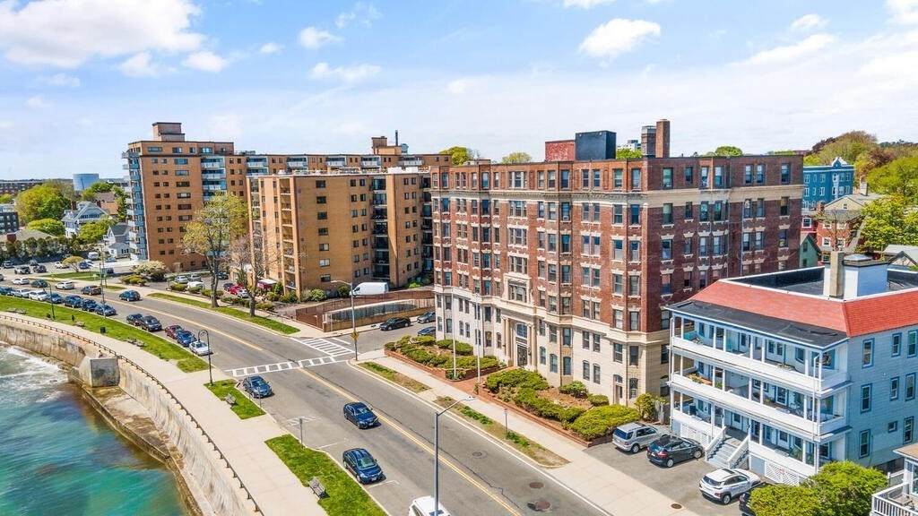 285 Lynn Shore Dr - Photo 1