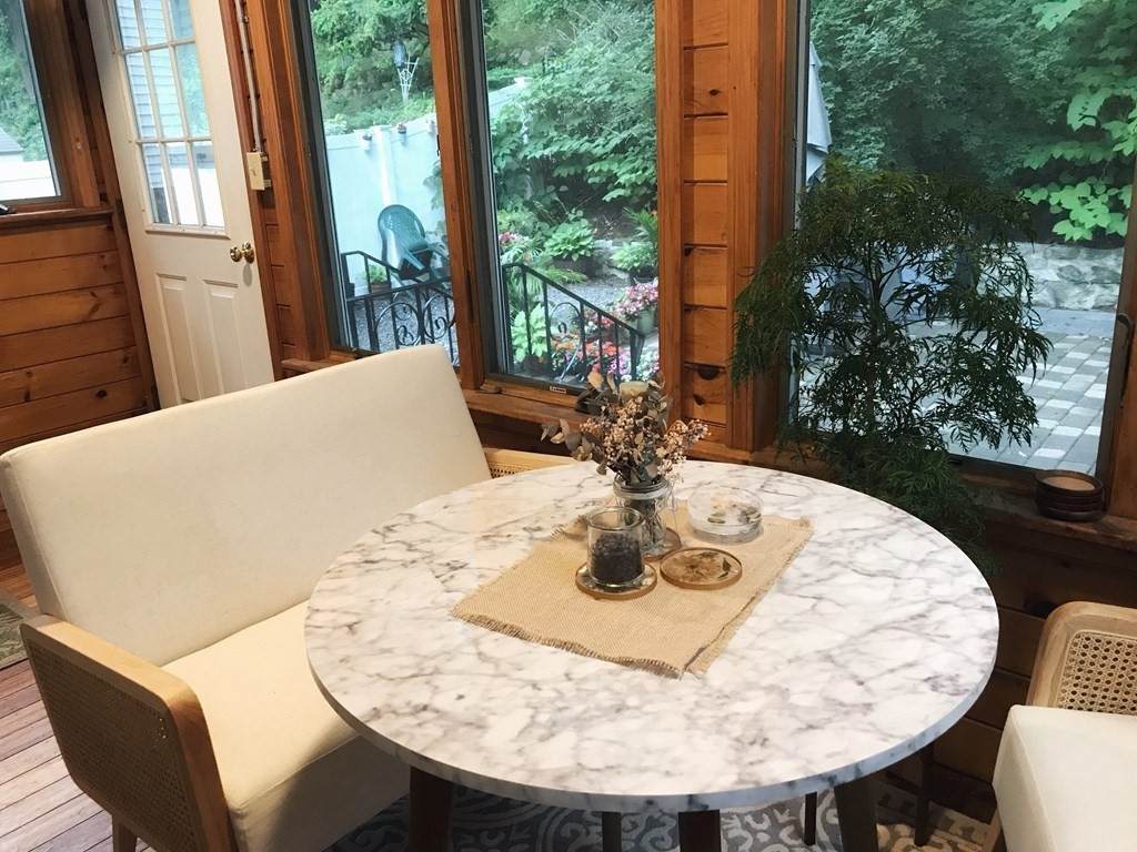 63 Aberdeen Ave - Photo 1