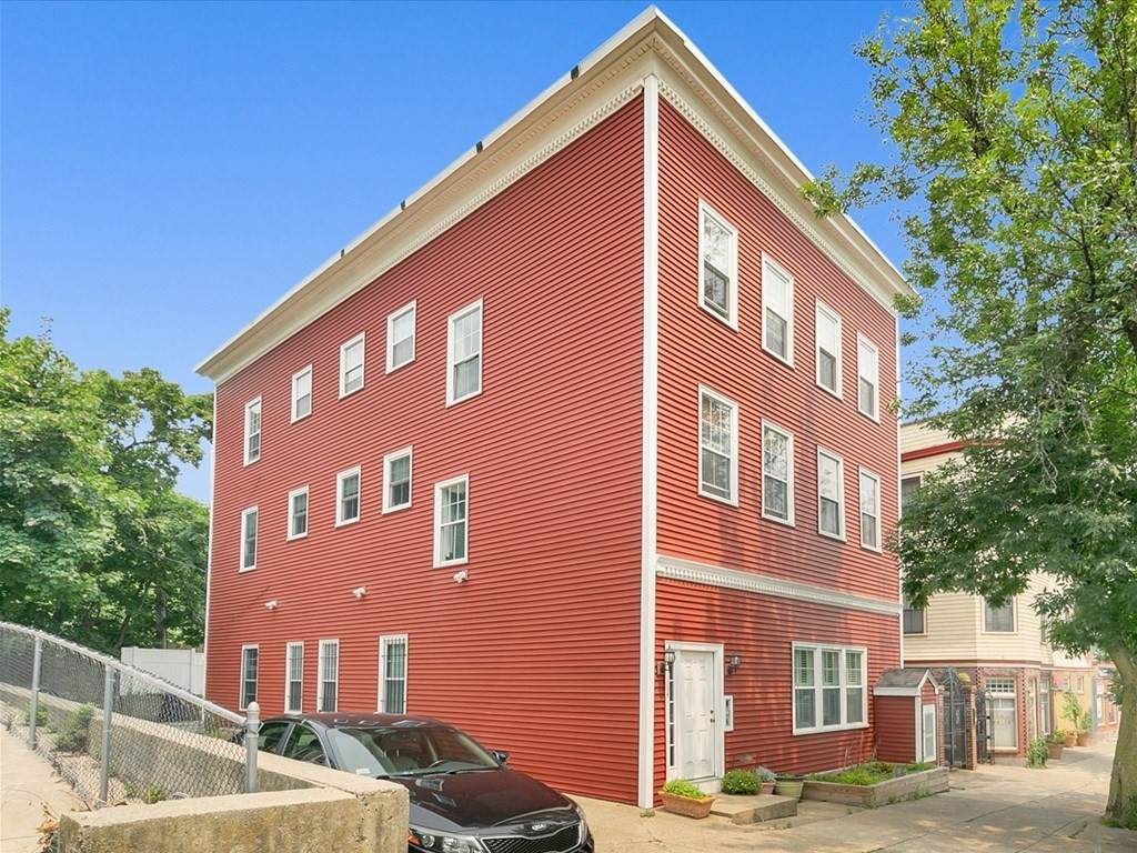 164 Ashmont St - Photo 1