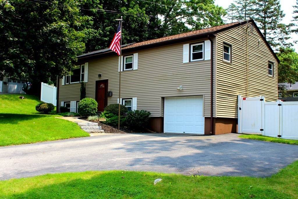 17 Orchard Ave - Photo 1