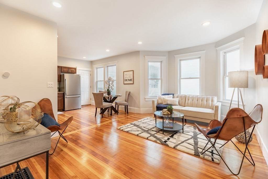 153 Cornell Street - Photo 1