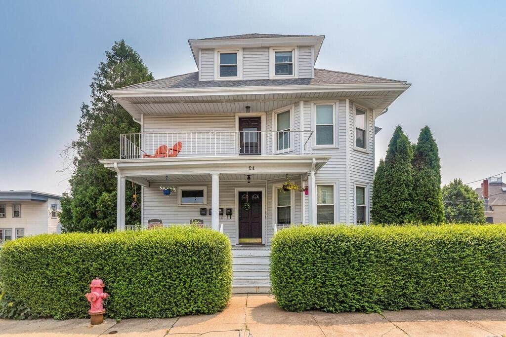 21 Highland Ave - Photo 1