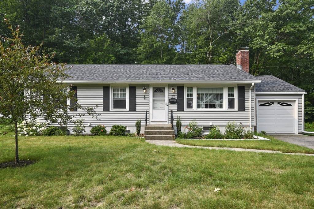 29 Oakcrest Rd - Photo 1