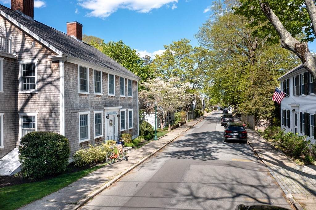 25 Main St - Photo 1